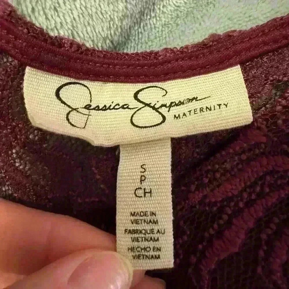 Women’s Purple Jessica Simpson Maternity Top - Picture 5 of 8